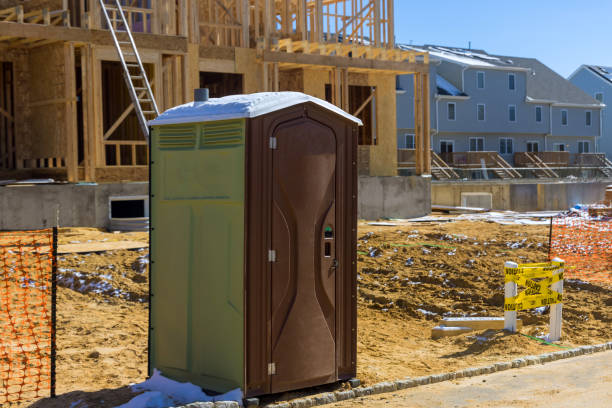 Affordable portable toilet rental in Laureles, TX